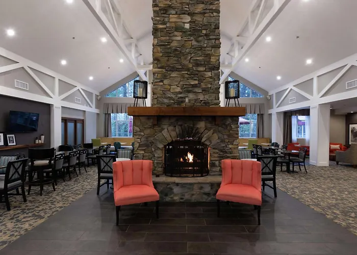 Hampton Inn & Suites Raleigh Cary Lenovo Center